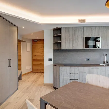 Apartament Rock Mountain Planet House *